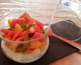 Une image de l'étape 4 de Pavlova de fruits d'été en verrine.