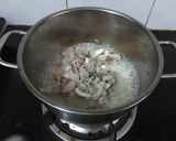 Hình bước làm 2 của món Thịt heo rừng xào lá lốt