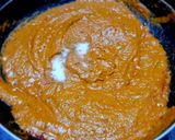 A picture of step 8 of Shahi paneer matar masala.