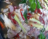 รูปขั้นตอนการทำที่ 2 ของ ต้มรังไข่ ตับไก่ ปลาร้า