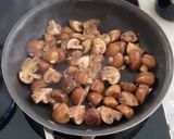 A picture of step 1 of Stir Fried Portabellini Mushrooms with Mastard.