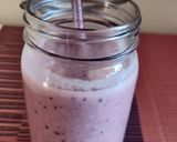 Foto del paso 2 de la receta: Smoothie de frambuesas y arándanos