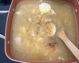 A picture of step 2 of Ham, Chicken, Potato, and Angel Hair Soup.
