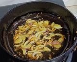 A picture of step 3 of Okra With Onion Masala.