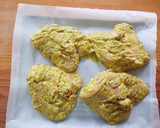 Foto del paso 2 de la receta: Muslos a la mostaza con guarnición de pimientos y champiñones