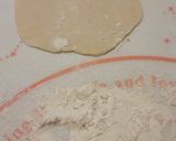 A picture of step 12 of Dumplings Wrappers (Pan-fly/Deep-fly Version) 餃子皮 (煎/炸版).