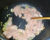 صورة لخطوة 3 من وصفة فيتوتشيني fettuccini