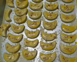 Foto langkah ke 3 dari resep Kue kacang/ peanut cookies.