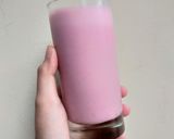 Foto langkah ke 3 dari resep Strawberry smoothies.