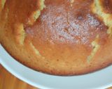 A picture of step 9 of Vanilla cake decorate in whip cream.
