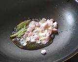 A picture of step 7 of Bhindi/Okra Ki Kadhi.