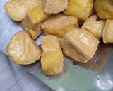 Foto langkah ke 2 dari resep Tahu Bawang Kecap (Menu Irit Akhir Bulan).