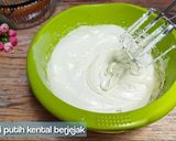 Foto langkah ke 4 dari resep Bolu tape all in one.