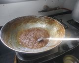 A picture of step 2 of Murmura laddu.