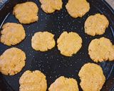 Foto del paso 5 de la receta: Galletitas de zanahoria express