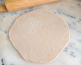 A picture of step 5 of Soft Roti.