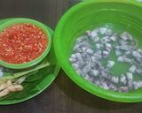 Foto langkah ke 2 dari resep Cumi asin balado.