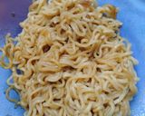 Foto langkah ke 1 dari resep Dadar mie.