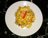 รูปขั้นตอนการทำที่ 8 ของ คั่วไข่ไก่สับ