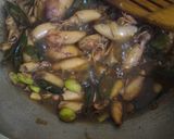 Foto langkah ke 3 dari resep Tumis cumi pete.