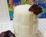 A picture of step 4 of Dates smoothie.