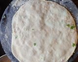 गार्लिक पराठा (garlic paratha recipe in marathi) रेसिपी स्टेप 3 फोटो 