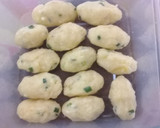 Foto langkah ke 4 dari resep Korket singkong khas Sumenep.