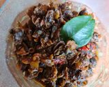 Foto langkah ke 3 dari resep Tumis Kerang Pedas.