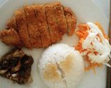 Foto langkah ke 6 dari resep Chicken katsu dan salat.