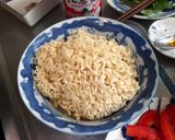 豚肉鮮蔬炒泡麵的食譜步驟2照片