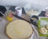 A picture of step 10 of White chapati (oiled thrice and rolled out twice).