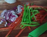 Foto del paso 2 de la receta: Roll de Merluza, vegetales y papas al horno