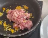 A picture of step 2 of Stir Fried Chicken with Basil.