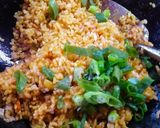 Foto langkah ke 3 dari resep Nasi Goreng Saus Teriyaki.