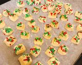 A picture of step 9 of Christmas cookie bites.