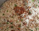 A picture of step 3 of Burnt garlic mixed chicken rice with manchurian gravy.