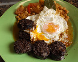 Foto del paso 4 de la receta: Plato de garbanzos con morcilla con o sin huevo