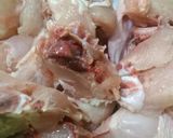 Foto langkah ke 1 dari resep Garang Asem Ayam Belimbing Wuluh.