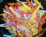A picture of step 2 of Shredded Chicken Stir fry.