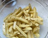 A picture of step 5 of Homemade Air Fryer Fries.