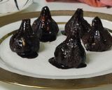 चॉकलेट लावा मोदक (Chocolate Lawa Modak recipe in Hindi) रेसिपी चरण 2 फोटो