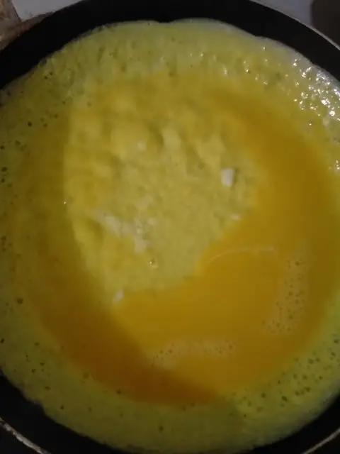 Langkah-langkah untuk membuat Cara membuat Martabak Telur Cheese Melt