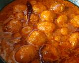 A picture of step 14 of Kashmiri dum aalo.