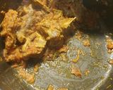A picture of step 5 of Mutton karely.
