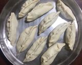 A picture of step 6 of Vegetable Momo.