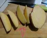 Foto langkah ke 1 dari resep Potato Wedges Panggang Teflon.