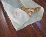 A picture of step 2 of Chicken and vegetable spring roll.