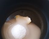 Foto del paso 1 de la receta: Almíbar básico para torta