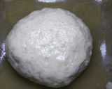 A picture of step 1 of Deep Pan Pizza.
