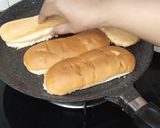 A picture of step 6 of Anday Wala burger.